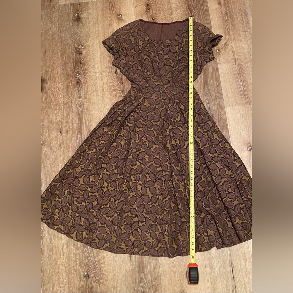 1950’s vintage brown gold fall leaves dress retro full circle skirt XS VLV pinup - Picture 11 of 11